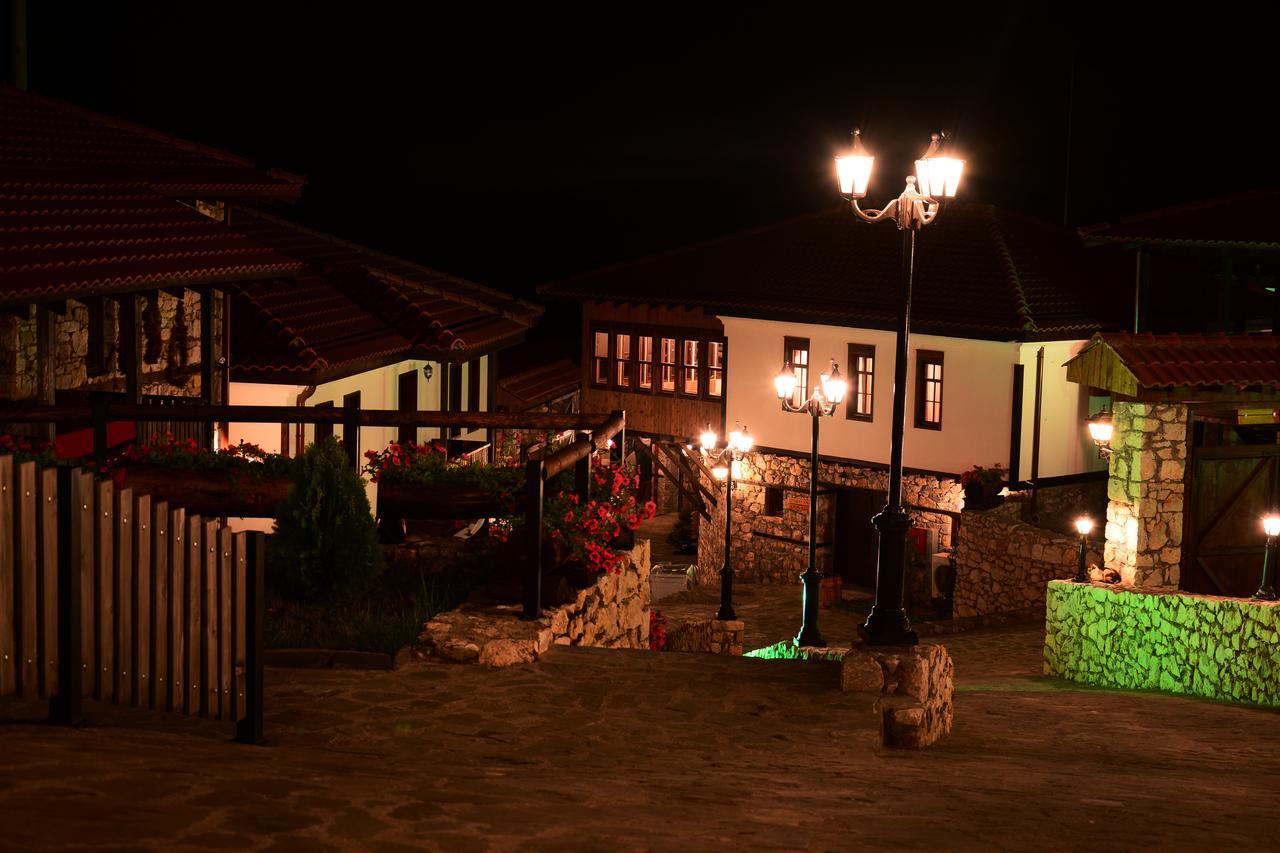 Macedonian Village Hotel & Resort Szkopje Kültér fotó